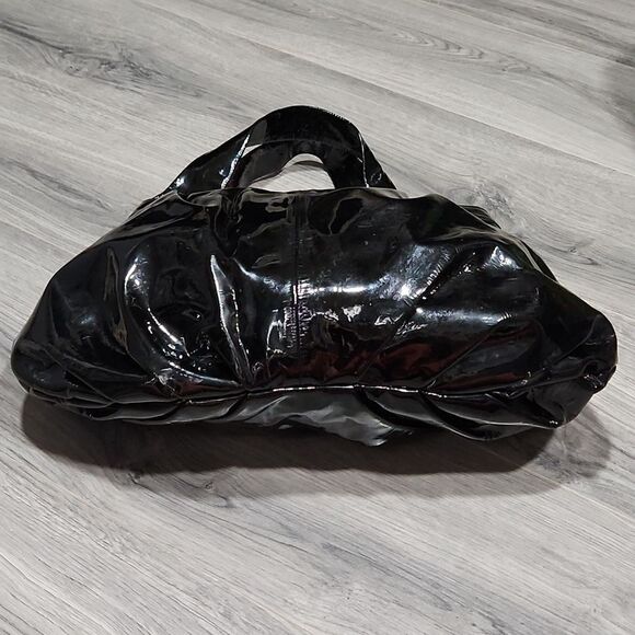 GUC Black Patent Leather LG Charles David Hobo Bag - Picture 5 of 8